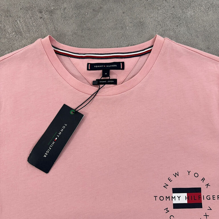 تیشرت اورجینال TOMMY HILFIGER رنگ صورتی سایز M