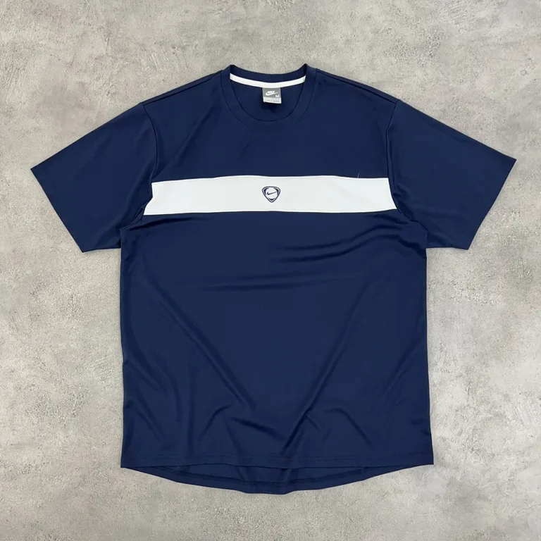 تیشرت ورزشی اورجینال NIKE استوک سایز L